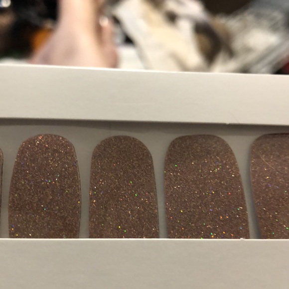 Color Street Sahara Jewel Dry Polish + Bonus - Picture 2 of 3